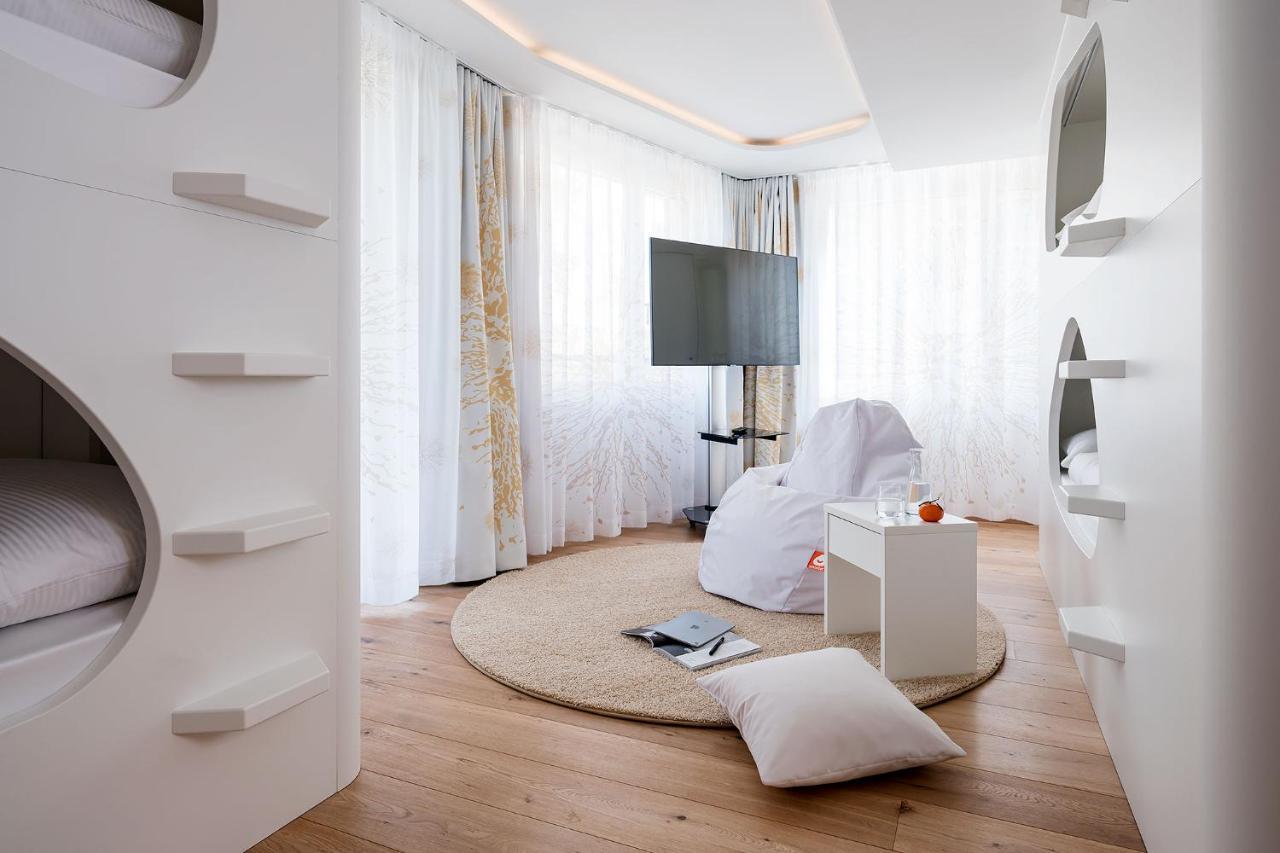 Neuro Campus Hotel Vitznau Eksteriør billede